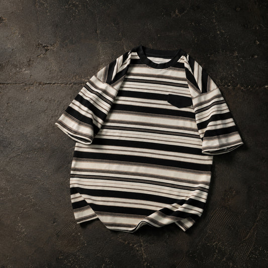 KIOKURA CATALOGUE CREW T-SHIRT