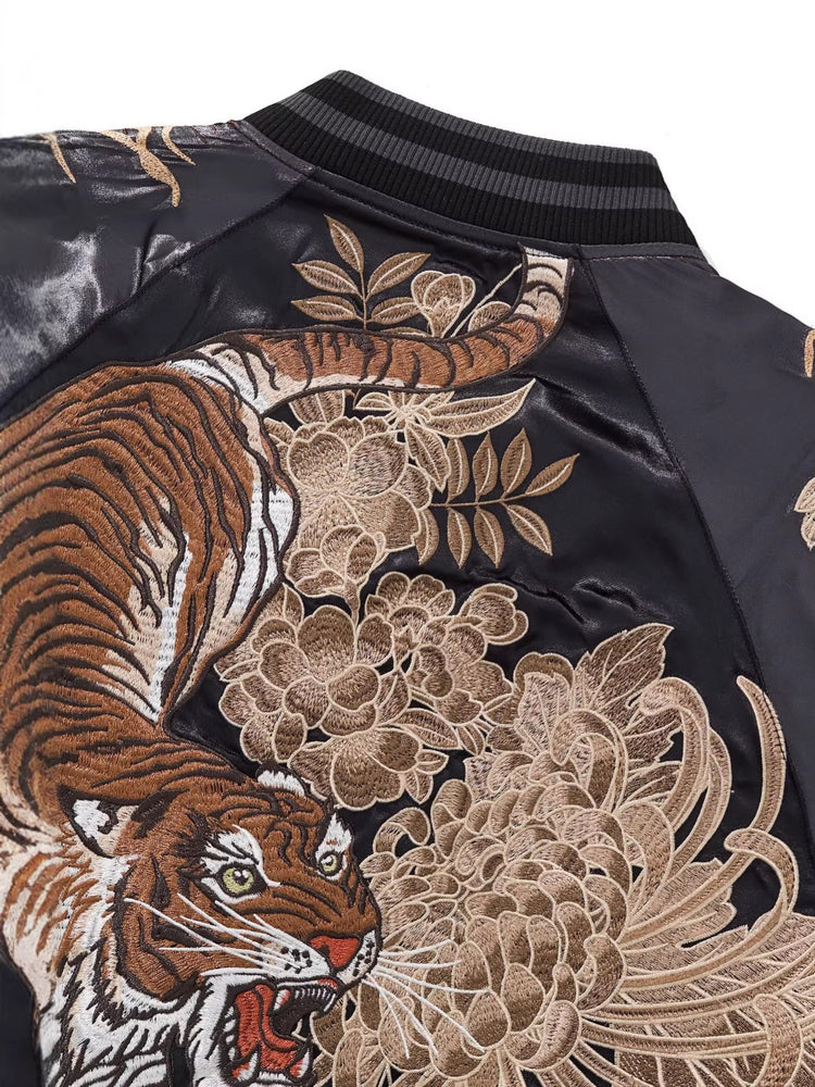 Cross-border foreign trade jacket, men's Guochao heavy industry embroidered tiger jacket, niche original personalized casual baseball uniform